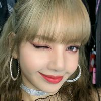 fanblackpink_lisa_
