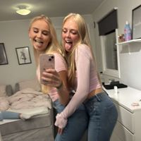 2blondinas2
