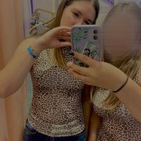 dump_2.girls