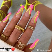 unghii_cu_miruna...unghi