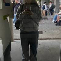 sweazeegirl