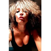 miss_greta_top