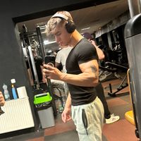 lngyl_laci