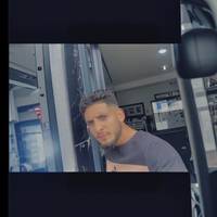 robertrobikakiss