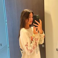 charlizeaz