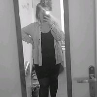 laura_431516
