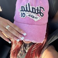 f0tzigfemininnailz