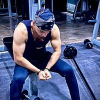 fitnessboy879