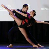 javiyjenny_dancers