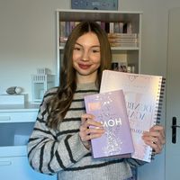 charlottes.book.diary