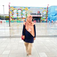 yanaali84