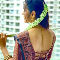 savi_savithri97